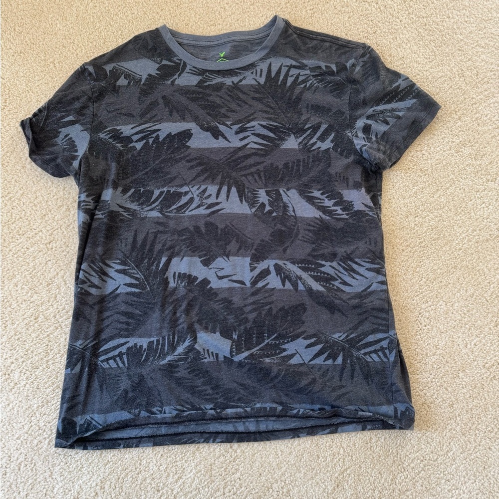 American Eagle Outfitters Gray T-Shirt